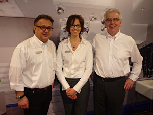 Susanne Gausepohl mit Axel Brandner und  Werner Brunbauer im Relaxed Vision Center